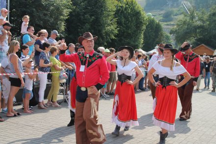 Korowód XX Wiślaczka Country